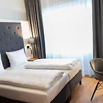 Signature Skarv Hotel *